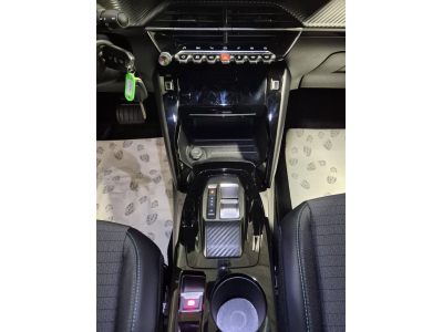 Peugeot 2008 1.5 BLUEHDI 130 ALLURE CUIR NAVI