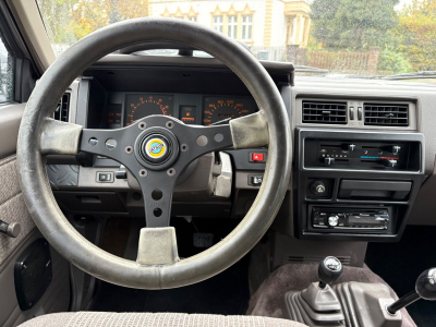 Nissan Terrano Terrano 2.4 Prestige/ H KENNZEICHEN /