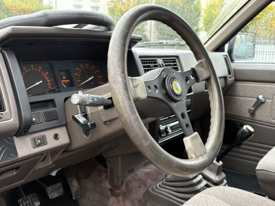 Nissan Terrano Terrano 2.4 Prestige/ H KENNZEICHEN /