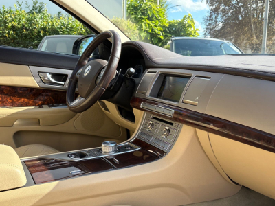 Jaguar XF XF 3.0 V6 Diesel Luxury