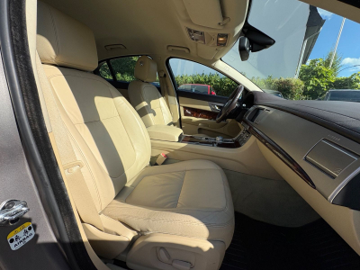 Jaguar XF XF 3.0 V6 Diesel Luxury