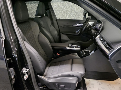 BMW X1 23i XDRIVE NEW MODEL M SPORT PAKET HEAD UP HARMAN KARDON PANO CUIR NAVI