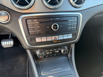 Mercedes-Benz CLA 200 Shooting Brake 136 AMG line