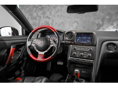 Nissan GT-R R 35 V6 PREMIUM EDITION