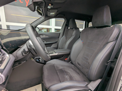 BMW X1 X1 sDrive18d PACK M CAMERA GPS CARPLAY