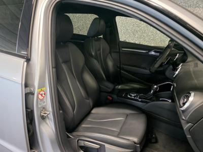 Audi RS3 2.5 TFSI QUATTRO SPORTBACK BANG OLUFSEN PANO CUIR NAVI 1 HAND