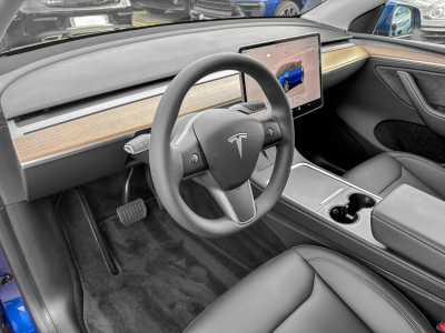 Tesla Model Y MODEL Y GRANDE AUTONOMIE