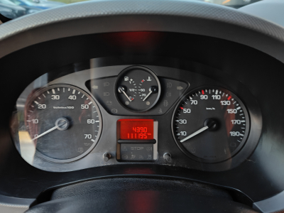 Citroën Berlingo 1.6 HDI 3 PLACES CLIM RADIO ATTACHE REMORQUE