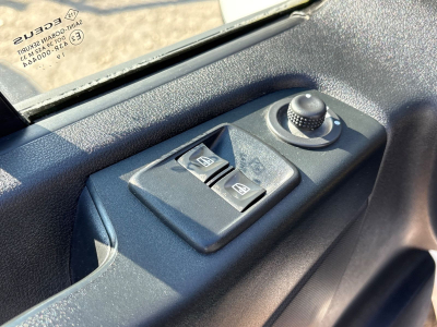 Renault Trafic 1.6 dci/SCHIEBETÜR/KLIMA/