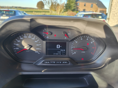 Peugeot Partner 1.6 HDI 3 PLACES CLIMATISATION CARPLAY GPS BLUETOOTH