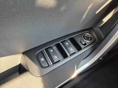 Kia Ceed 1.5 T-GDI AUTO 140 Vision SW