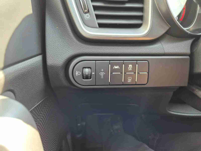 Kia Ceed 1.5 T-GDI AUTO 140 Vision SW