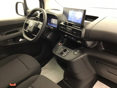Citroën Berlingo 130 EAT8 L2H1 3 Sitzer/Klimaauto/Kamera/Smartlink
