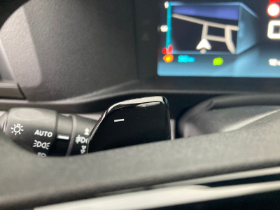 Citroën Jumpy 180 EAT8 DOKA XL 5 Sitzer/Navy/Kamera