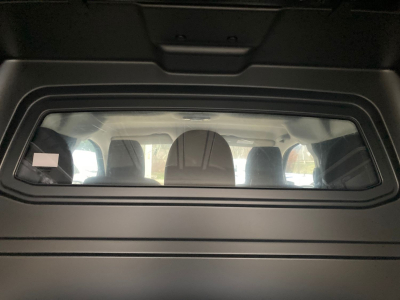 Citroën Jumpy 180 EAT8 DOKA XL 5 Sitzer/Navy/Kamera