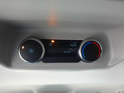 Ford Transit Custom 232 BVA PHEV L2H1 Kombi Limited