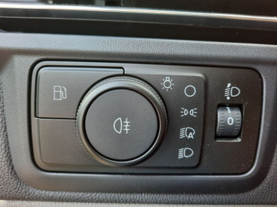 Ford Transit Custom 232 BVA PHEV L2H1 Kombi Limited