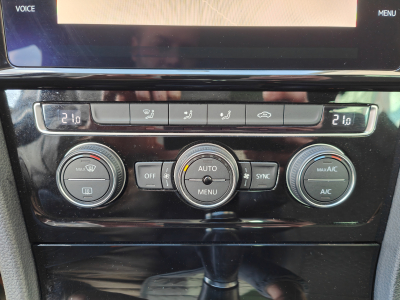 Volkswagen Golf 1.0 TSI JOIN GPS CARPLAY CAMERA APS AV/ARR