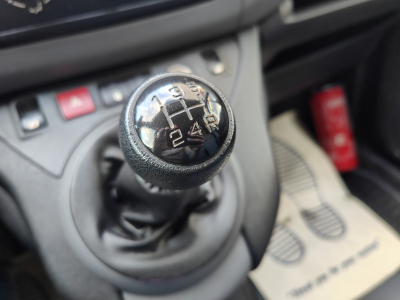 Citroën Berlingo 1.6 HDI 3 PLACES CLIMATISATION RADIO