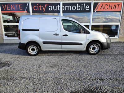 Citroën Berlingo 1.6 HDI 3 PLACES CLIMATISATION RADIO