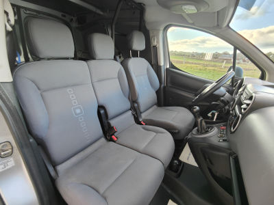Citroën Berlingo 1.6 HDI 3 PLACES CLIMATISATION RADIO