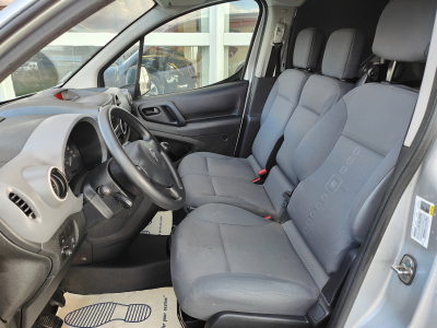 Citroën Berlingo 1.6 HDI 3 PLACES CLIMATISATION RADIO