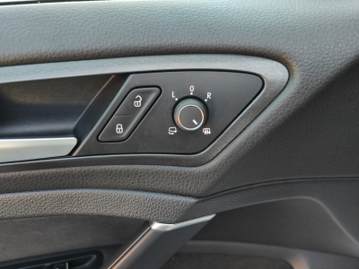 Volkswagen Golf GTI 2.0 TSI DSG CARPLAY GPS VIRTUAL LED