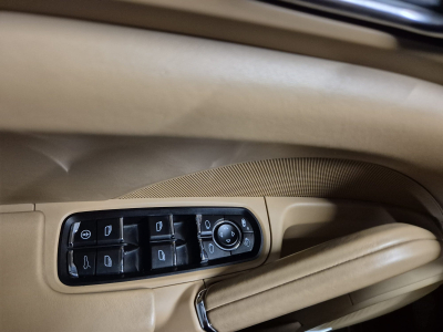 Porsche Cayenne S HYBRID PANO CUIR NAVI