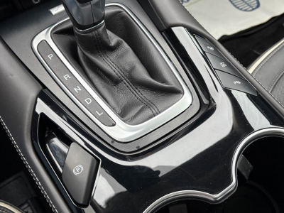 Ford Mondeo Mondeo Turnier Hybrid Vignale/Pano