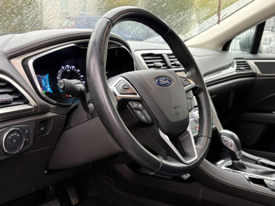 Ford Mondeo Mondeo Turnier Hybrid Vignale/Pano