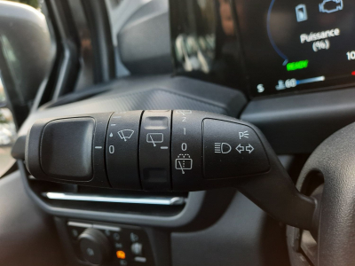 Ford Transit Custom 232 BVA PHEV L2H1 Kombi Limited