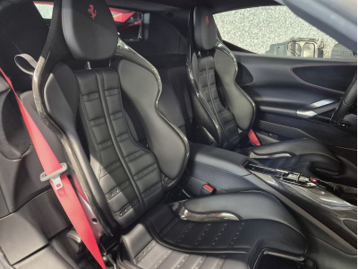 Ferrari SF90 Stradale DAYTONA RACING SEATS FULL ELECTRIC CARBON LIFT JBL
