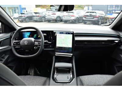 Renault Espace E-TECH Hybrid Techno