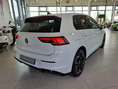 Volkswagen Golf NEW MODEL VIII 2.0 TDI 150  R-LINE CUIR NAVI 1 HAND