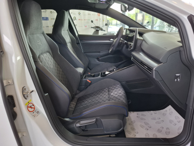 Volkswagen Golf NEW MODEL VIII 2.0 TDI 150  R-LINE CUIR NAVI 1 HAND