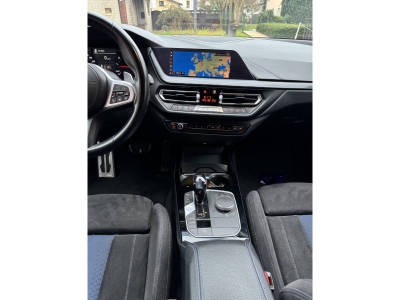 BMW M135 i 306 Xdrive Steptronic