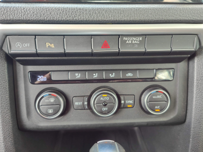 Volkswagen Amarok 3.0 TDI V6 4MOTION CUIR SIEGES CHAUFFANTS GPS ROLL COVER