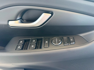 Hyundai i30 1.5 T-GDI mHEV DCT 140 Fastback Prime