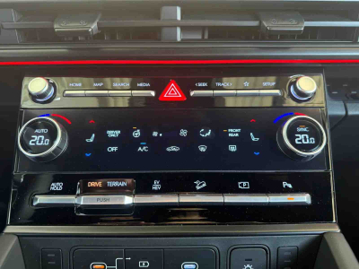 Hyundai Santa Fe 1.6 T-GDI PHEV 258 DCT 20th Calligraphy