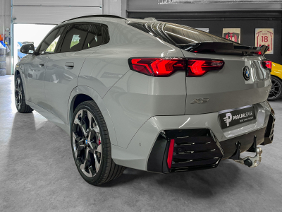 BMW X2 XDrive 20d/ PACK M/ PANORAMA/  HARMANN KARDON/ HEAD UP/ AHK/ 21°/ FULL/ MY2024
