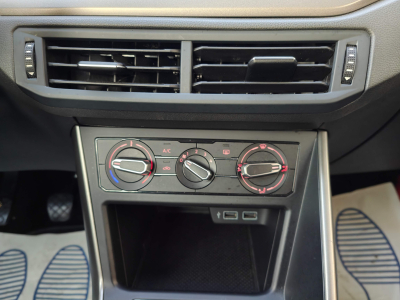 Volkswagen Polo 1.6 TDI CLIM GPS CARPLAY APS AV/AR