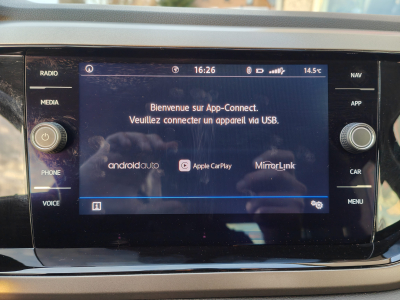 Volkswagen Polo 1.6 TDI CLIM GPS CARPLAY APS AV/AR