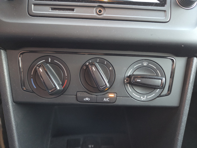 Volkswagen Polo 1.0i 60CV TRENDLINE