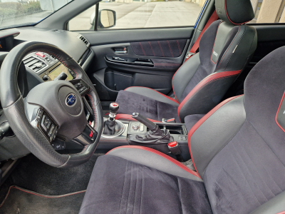 Subaru WRX STI AWD 2.4  300 CV AM 2018  (Moteur refait)