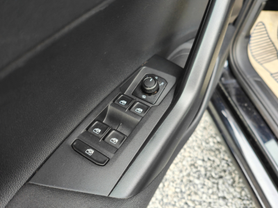 Volkswagen Polo 1.0i CARPLAY PHARES AUTO BLUETOOTH