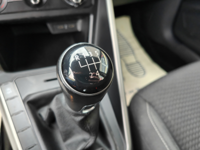 Volkswagen Polo 1.0 TSI CARPLAY GPS BLUETOOTH APS AV ET ARR