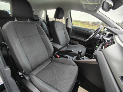 Volkswagen Polo 1.0 TSI CARPLAY GPS BLUETOOTH APS AV ET ARR