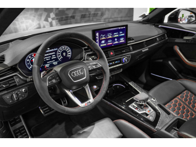 Audi RS4 AVANT 2.9 V6 QUATTRO