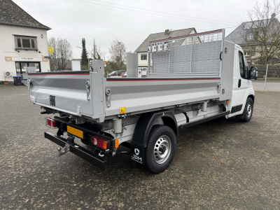 Fiat Ducato 2.2 Mjet 140 MAXI DreiKipper/Werkszeugkoffer/Navi/AHK