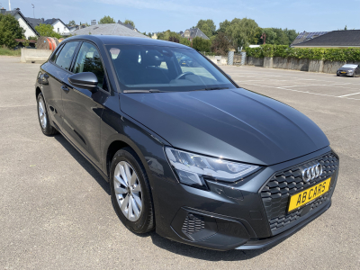 Audi A3 A3 SportBack 30Tfsi 110 ACC 2xPDC LED
